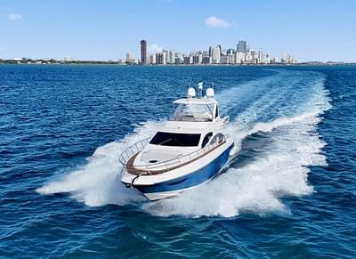 BOATZON | Azimut 64 MINT Condition 2012