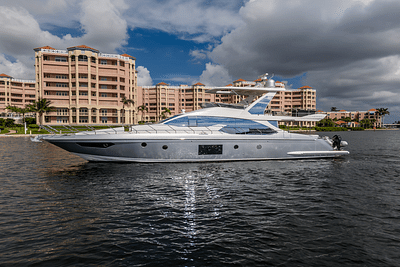 BOATZON | Azimut 66 FLY 2019