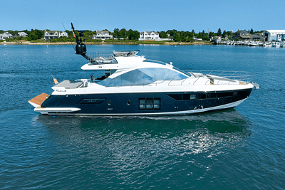 BOATZON | Azimut S7 2020