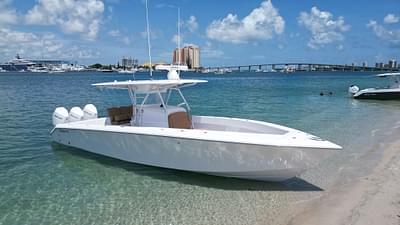 BOATZON | Bahama 35 Open 2025