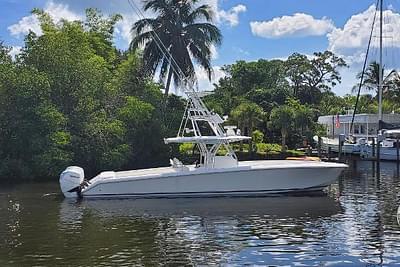 BOATZON | Bahama 41 FS 2014