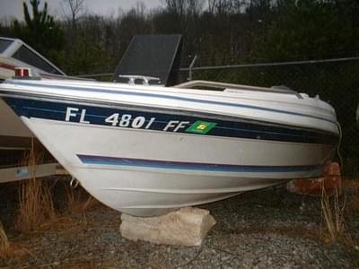 BOATZON | Bayliner 1700 Capri Bowrider Force 50 1987