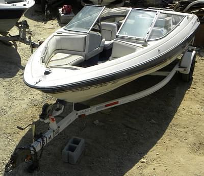 BOATZON | Bayliner 2050 LS 1996