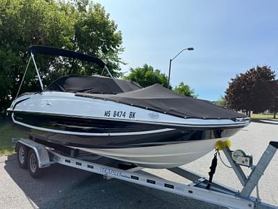 BOATZON | Bayliner 210 Deck Boat 2019