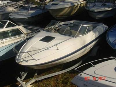 BOATZON | Bayliner 212 Cuddy Cabin 2003