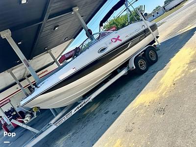 BOATZON | Bayliner 215