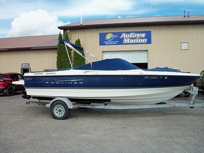 BOATZON | Bayliner 215 Discovery 215ft 2009
