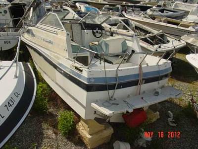 BOATZON | Bayliner 2150 Cierra Sunbridge Volvo 125 1986