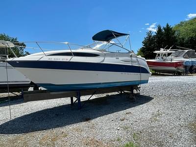 BOATZON | Bayliner 245 Cruiser 2005