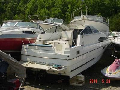 BOATZON | Bayliner 2450 Cierra Sunbridge Mercruiser 1987