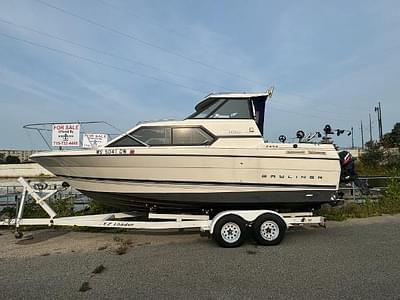 BOATZON | Bayliner 2452 Ciera 1996