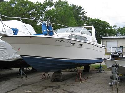 BOATZON | Bayliner 2850 Contessa 1983 BOATZON | Bayliner 2850 Contessa 1983