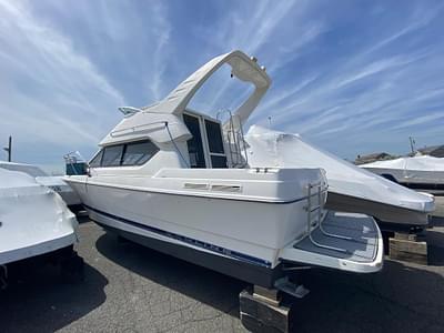 BOATZON | Bayliner 288 Command Bridge 2004 BOATZON | Bayliner 288 Command Bridge 2004
