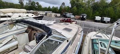 BOATZON | Bayliner 3250 Conquest Sunbridge Twin Volvo 1986