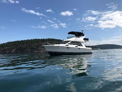 BOATZON | Bayliner 3388 Command Bridge Motoryacht