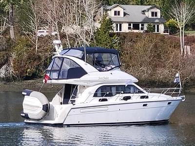 BOATZON | Bayliner 3488 Command Bridge Motoryacht 2001