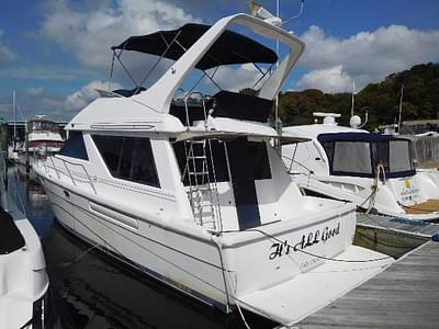 BOATZON | 1997 Bayliner 3988 Command Bridge Motoryacht