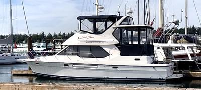 BOATZON | Bayliner 4087 Aft Cabin Motoryacht 2000