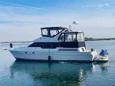 BOATZON | Bayliner 4587 Motoryacht 1995