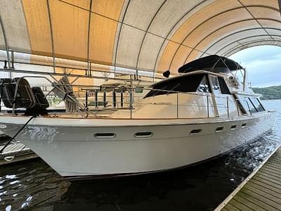 BOATZON | Bayliner 4588 Motoryacht 1990