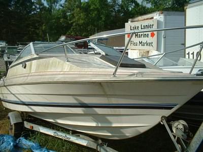 BOATZON | Bayliner Capri Cuddy Cabin Volvo AQ 130 1984