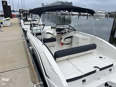 BOATZON | Bayliner DX 2200