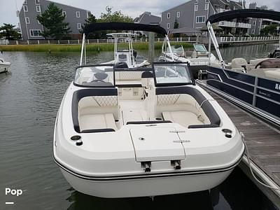 BOATZON | Bayliner DX 2200