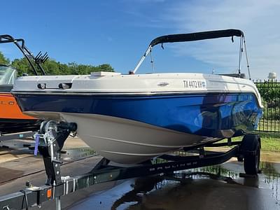 BOATZON | Bayliner DX2000 2021