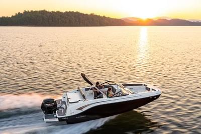 BOATZON | Bayliner DX2000 2023