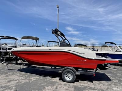 BOATZON | Bayliner DX2050 2023