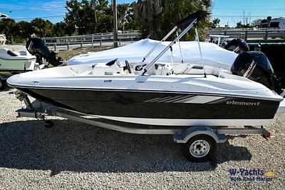 BOATZON | Bayliner E18 2023