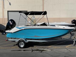 BOATZON | Bayliner Element M17 2024