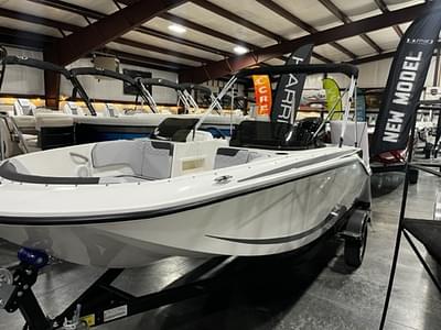 BOATZON | Bayliner Element M17 2024