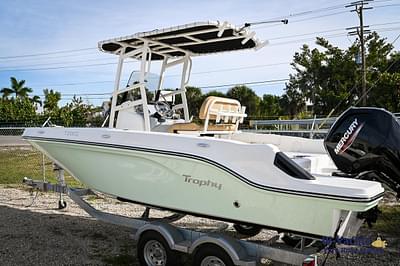 BOATZON | Bayliner T20 2024