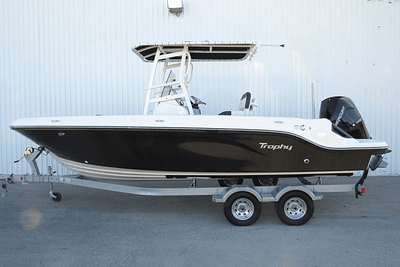 BOATZON | Bayliner T22 CC 2023