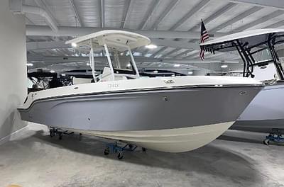 BOATZON | Bayliner Trophy 24 CC 2024