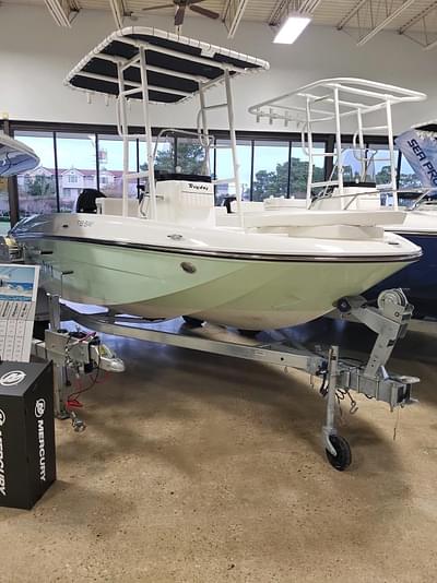 BOATZON | Bayliner Trophy T18Bay 2023