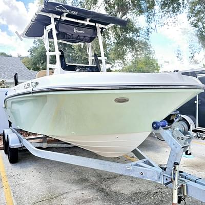 BOATZON | Bayliner Trophy T20CC 2022