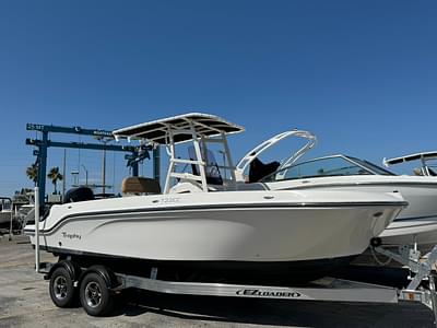 BOATZON | Bayliner Trophy T22CC 2021