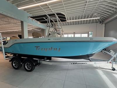 BOATZON | Bayliner Trophy T22CC 2022