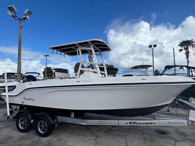 BOATZON | Bayliner Trophy T22CC 2022