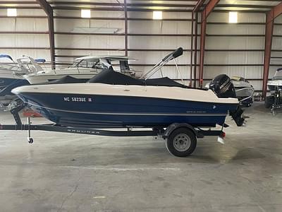 BOATZON | Bayliner VR4 Bowrider 2018 BOATZON | Bayliner VR4 Bowrider 2018