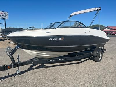 BOATZON | Bayliner VR5 Bowrider 2018