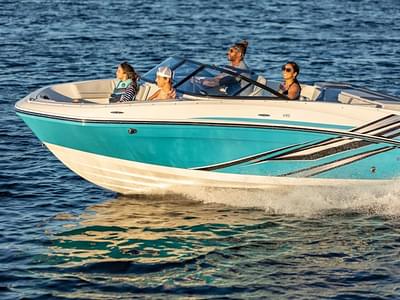 BOATZON | Bayliner VR5 Bowrider  Outboard 2024