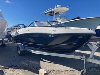 BOATZON | 2022 Bayliner VR5 Outboard