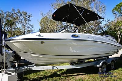 BOATZON | Bayliner VR6 2023