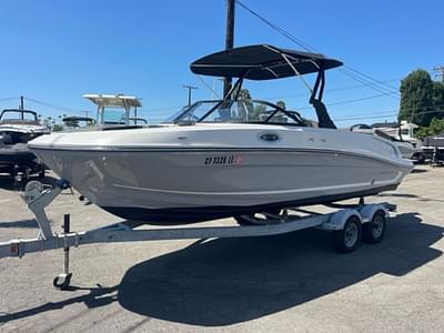 BOATZON | Bayliner VR6 Bowrider 2020