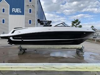 BOATZON | 2020 Bayliner VR6 Bowrider I/O