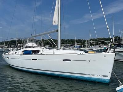 BOATZON | Beneteau 40 2011