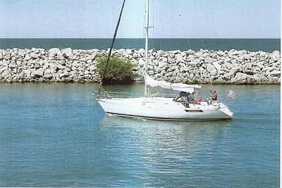 BOATZON | Beneteau First 375 1986